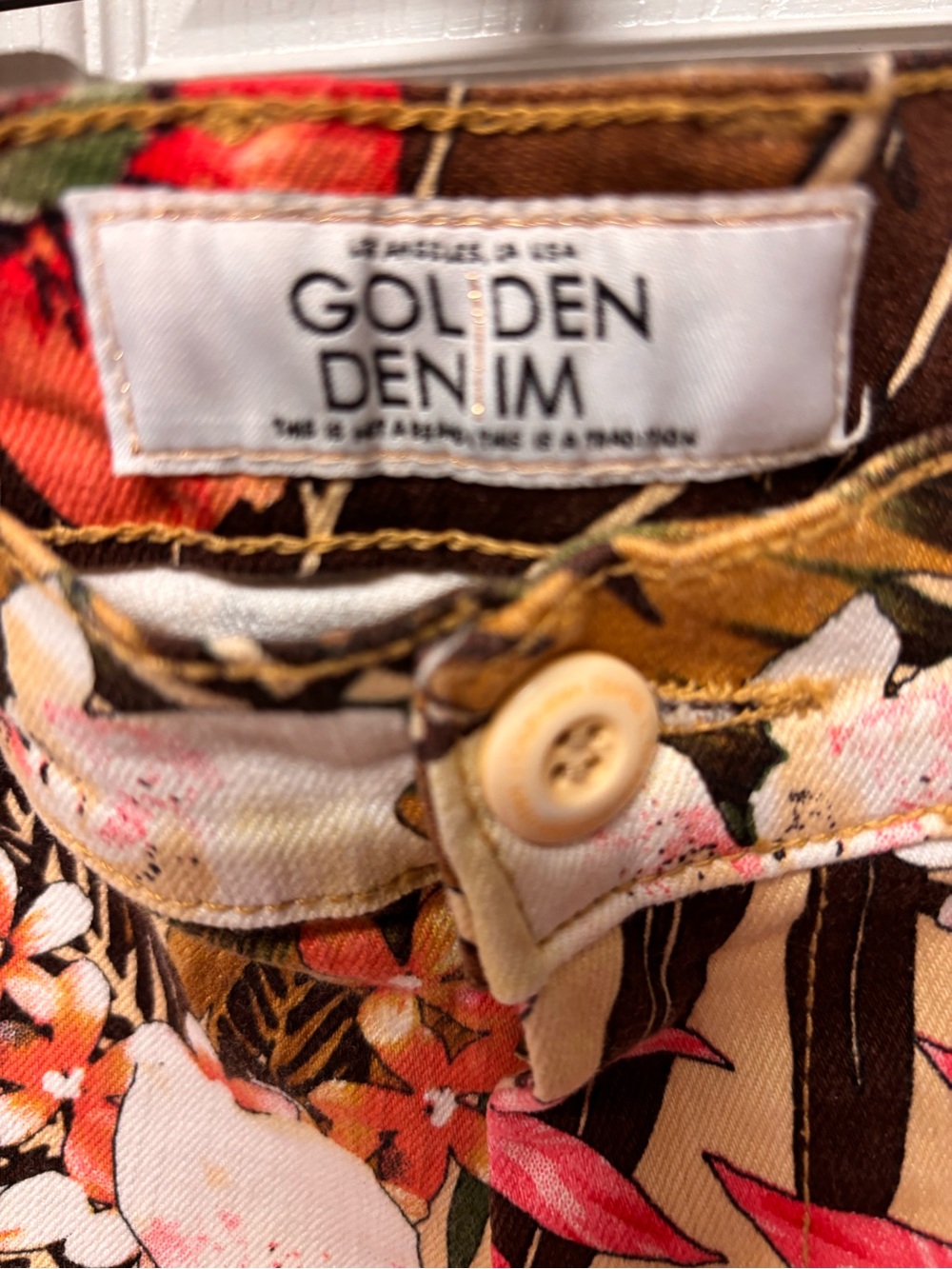 Golden Denim Tropical Floral Jogger Pants - Beige Multi - Picture 2 of 5